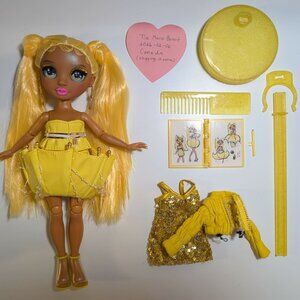 Sunny Madison (Fantastic Fashion) Rainbow High